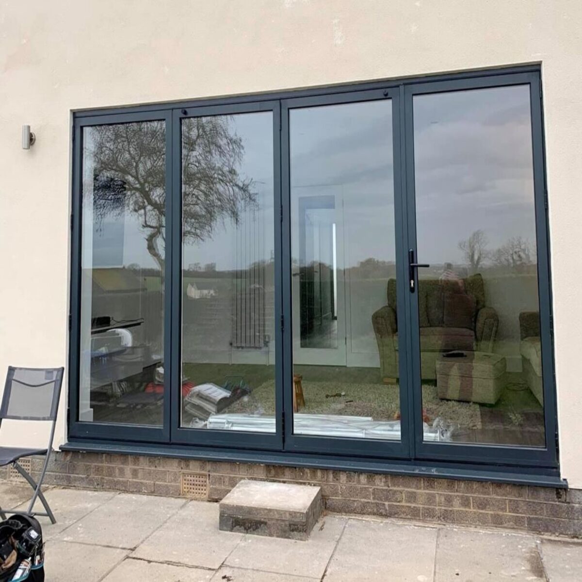 Bi-Fold Door - Gallery Image 4